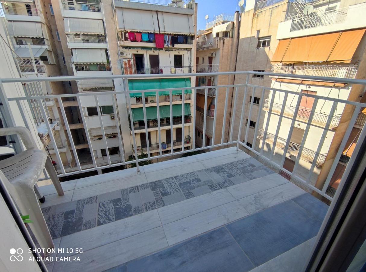 Studio In Kallithea Next To Kiprou Square Ateny Zewnętrze zdjęcie