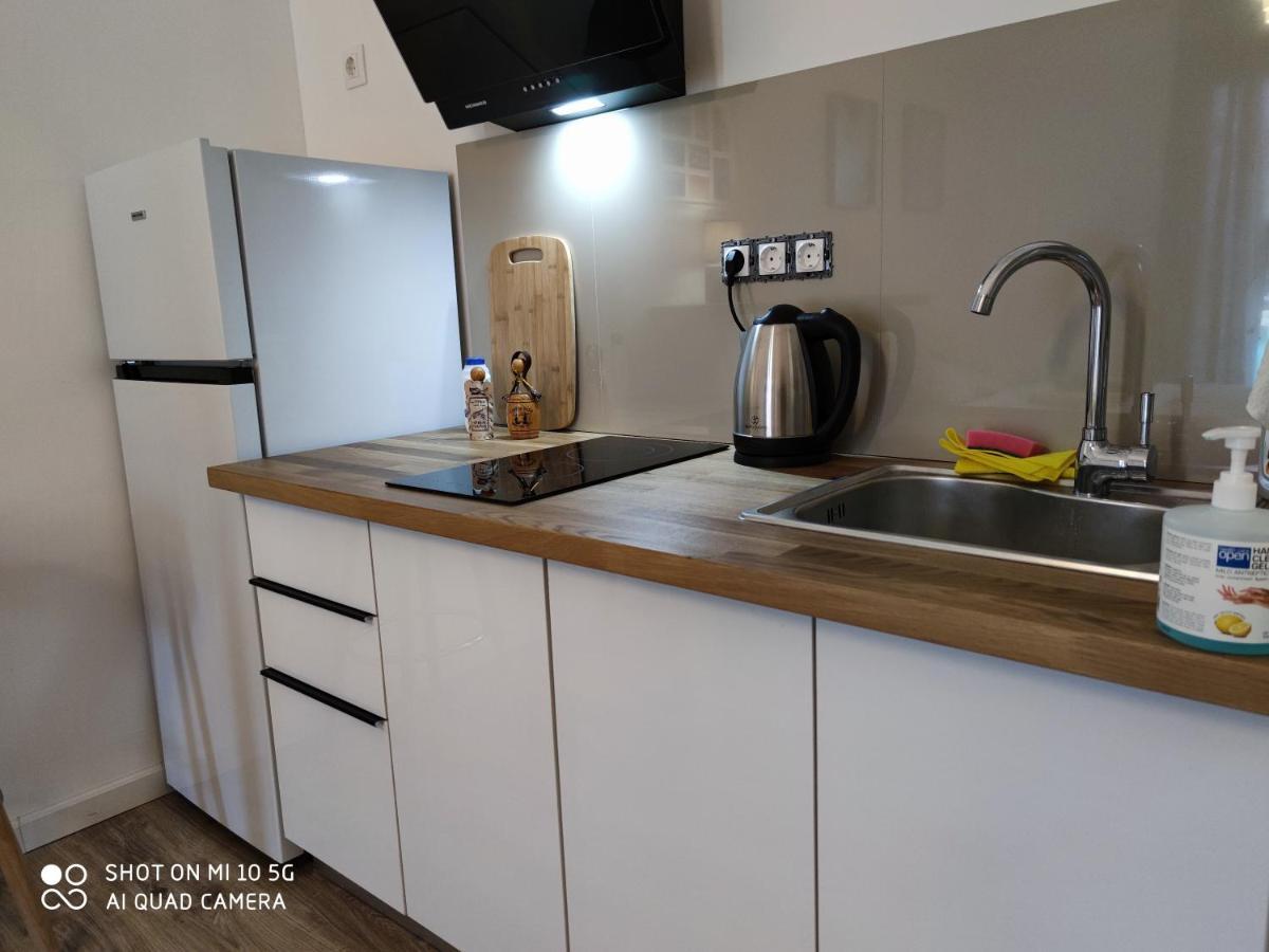 Studio In Kallithea Next To Kiprou Square Ateny Zewnętrze zdjęcie